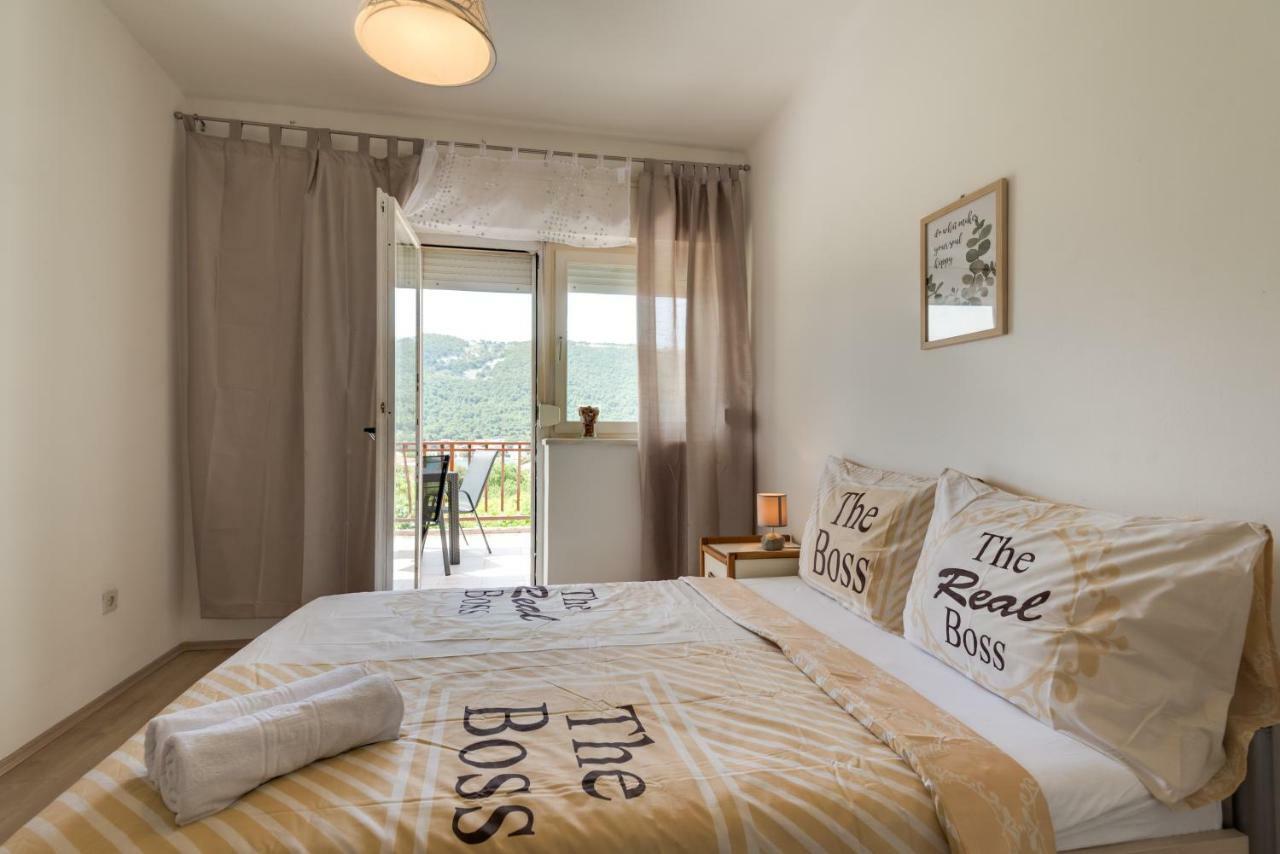 Cozy Apartment Stana In Grebastica Šibenik Екстериор снимка
