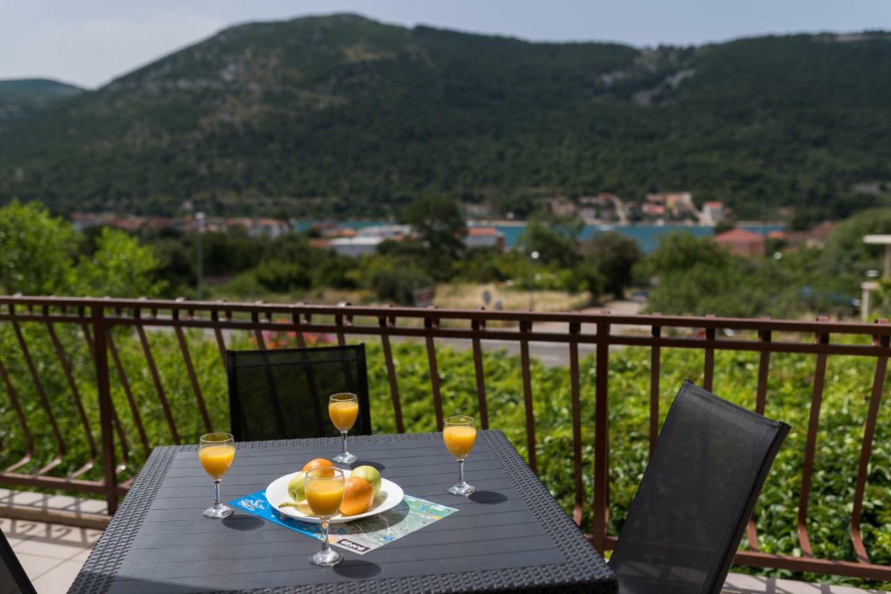 Cozy Apartment Stana In Grebastica Šibenik Екстериор снимка
