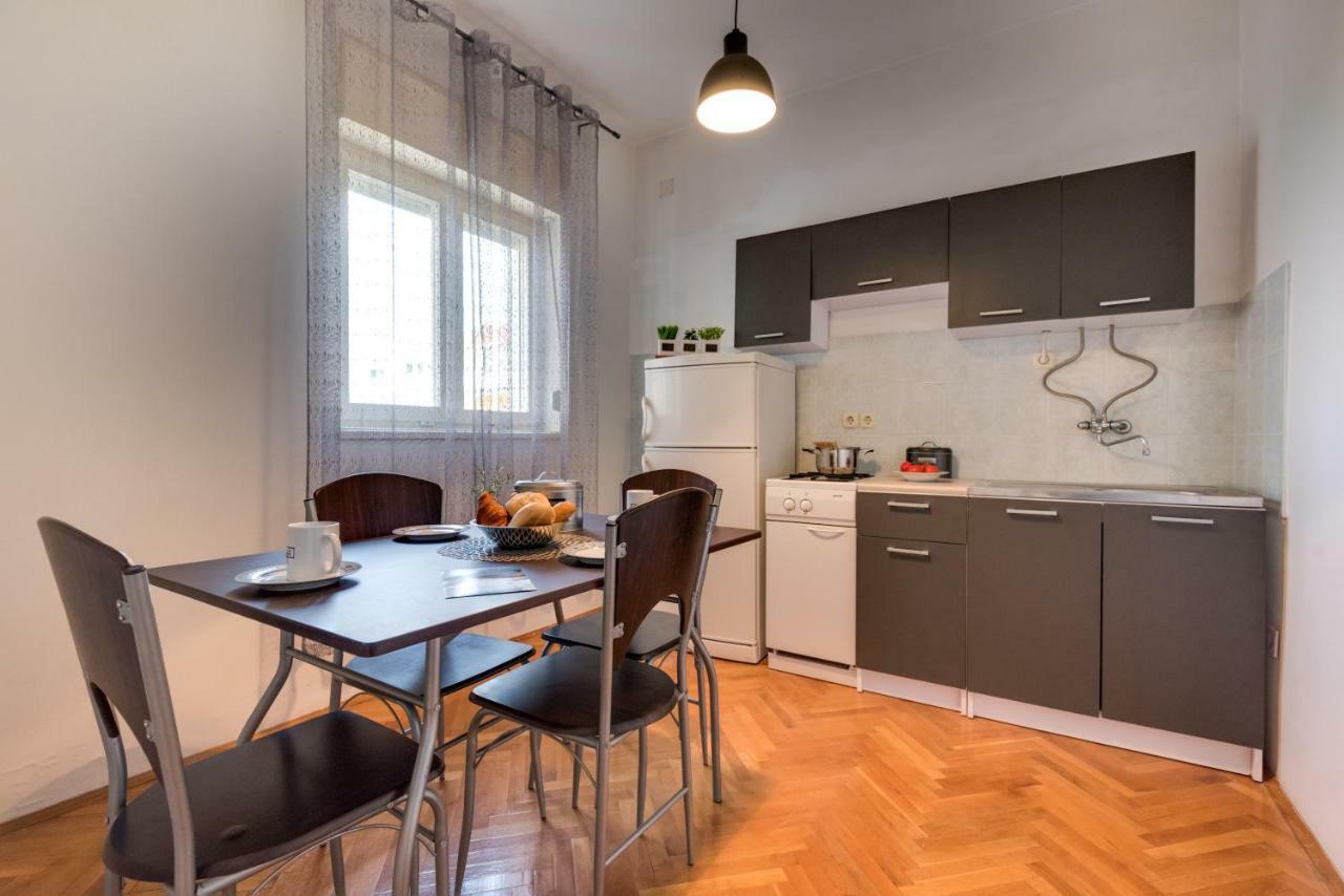 Cozy Apartment Stana In Grebastica Šibenik Екстериор снимка