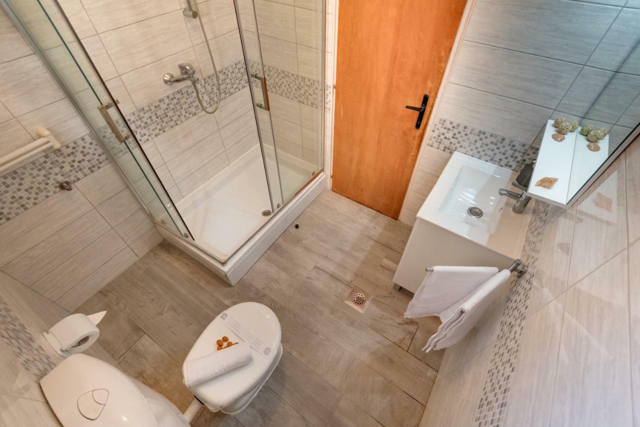 Cozy Apartment Stana In Grebastica Šibenik Екстериор снимка