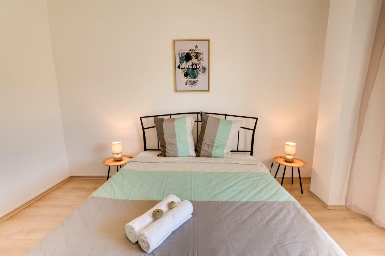 Cozy Apartment Stana In Grebastica Šibenik Екстериор снимка