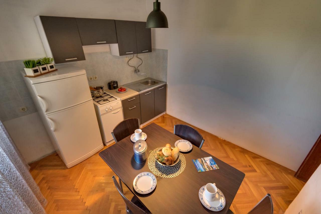 Cozy Apartment Stana In Grebastica Šibenik Екстериор снимка
