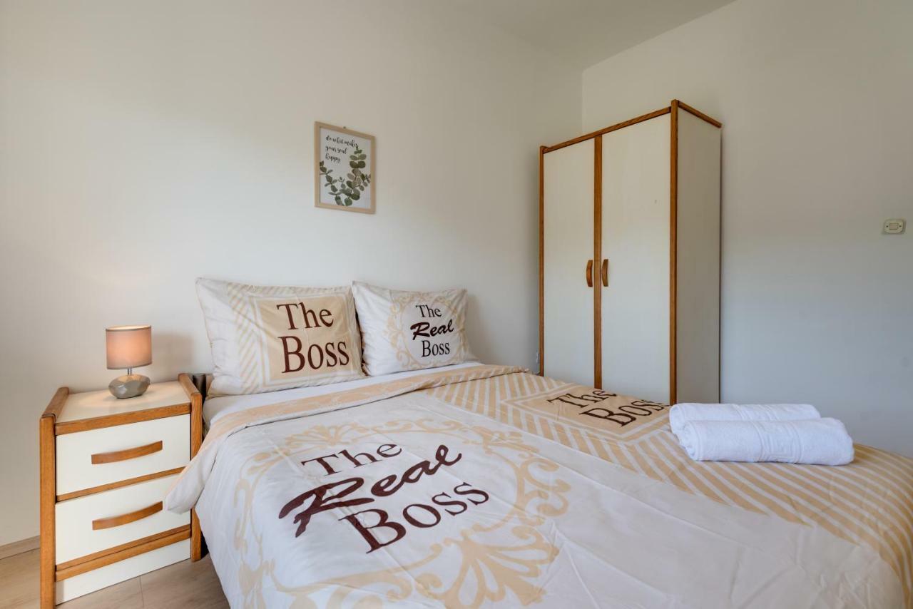 Cozy Apartment Stana In Grebastica Šibenik Екстериор снимка