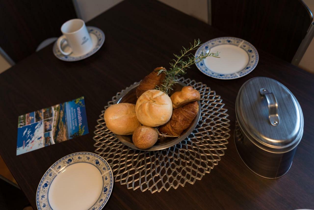 Cozy Apartment Stana In Grebastica Šibenik Екстериор снимка