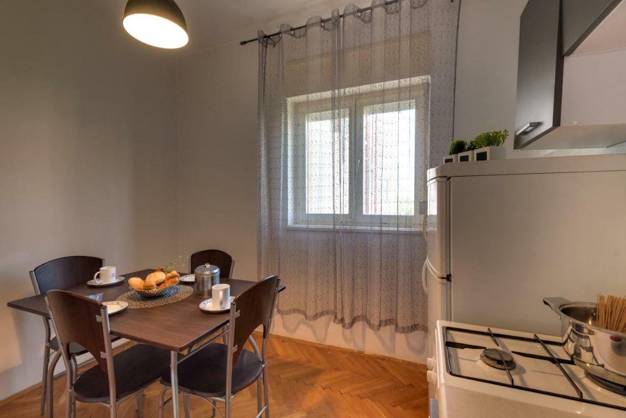 Cozy Apartment Stana In Grebastica Šibenik Екстериор снимка